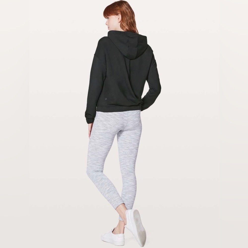 Lululemon Twisted & Tucked Pullover in Black - Picture 2 of 5
